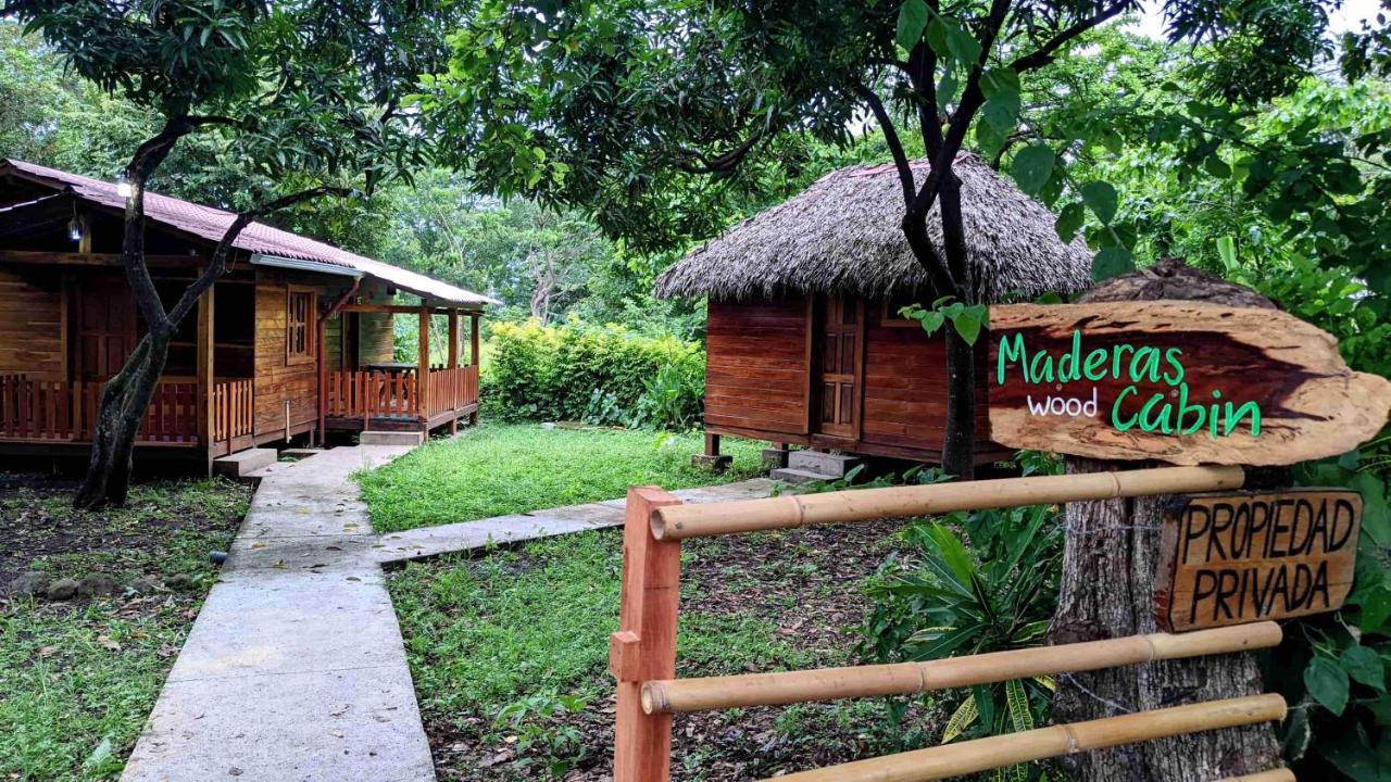 Wood Cabin - Cabana Maderas Hotel Balgue Exterior photo